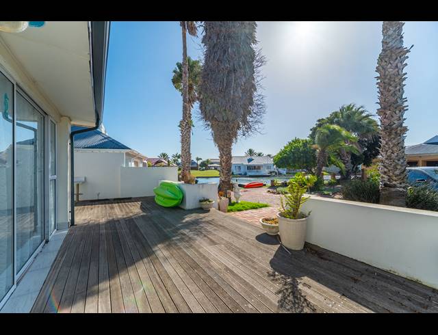 3 BEDROOM FREEHOLD FOR SALE IN MARINA MARTINIQUE